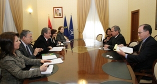 jaime-jaramillo-vallejo-isalopezgiraldo-memorias-conversadas-2.webp